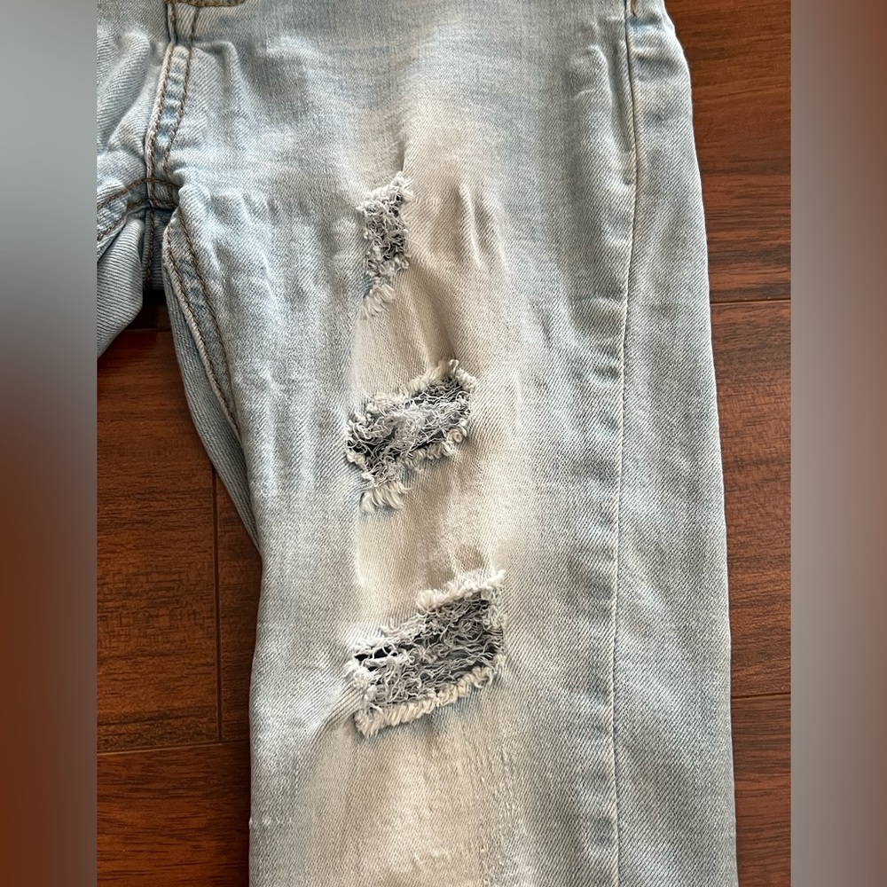 Encore Jeans - Picture 2 of 7